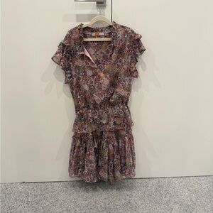 Mixology (Were All Pretty Girls) Floral Ruffle Sleeve Dress
